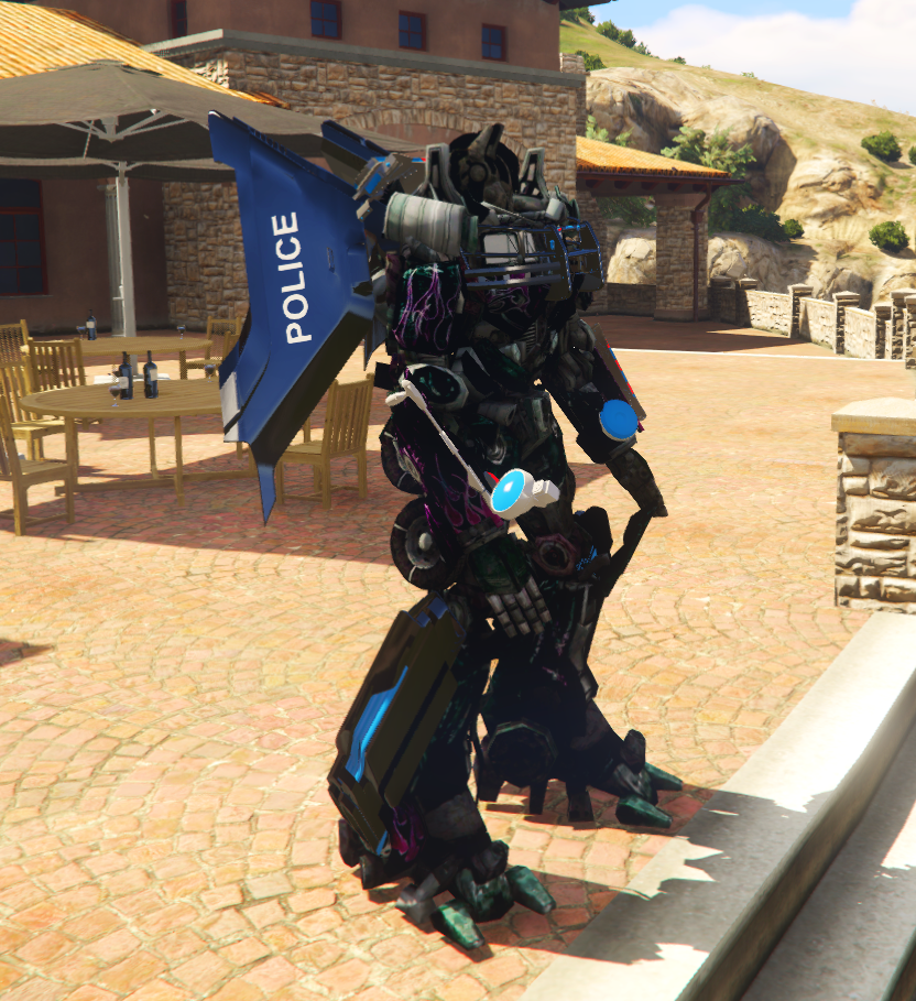 Transformers Optimus Cop 4